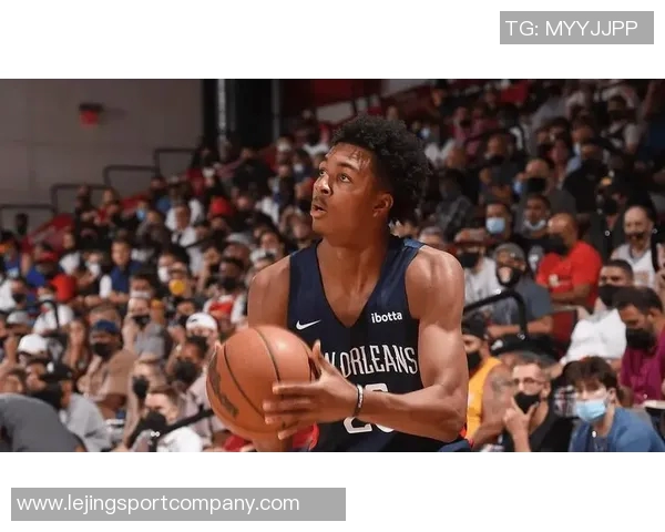 墨菲谈替补队友贡献称赞老六助攻能力出众